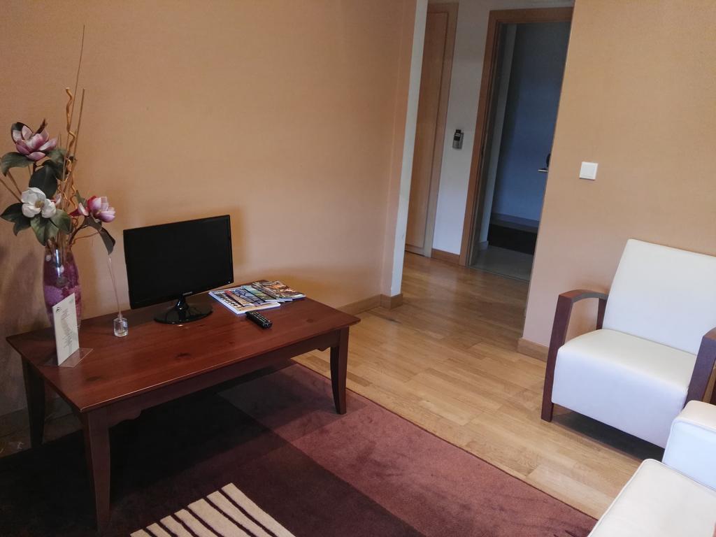 Hotel Santa Ana Arrasate/Mondragon Екстер'єр фото