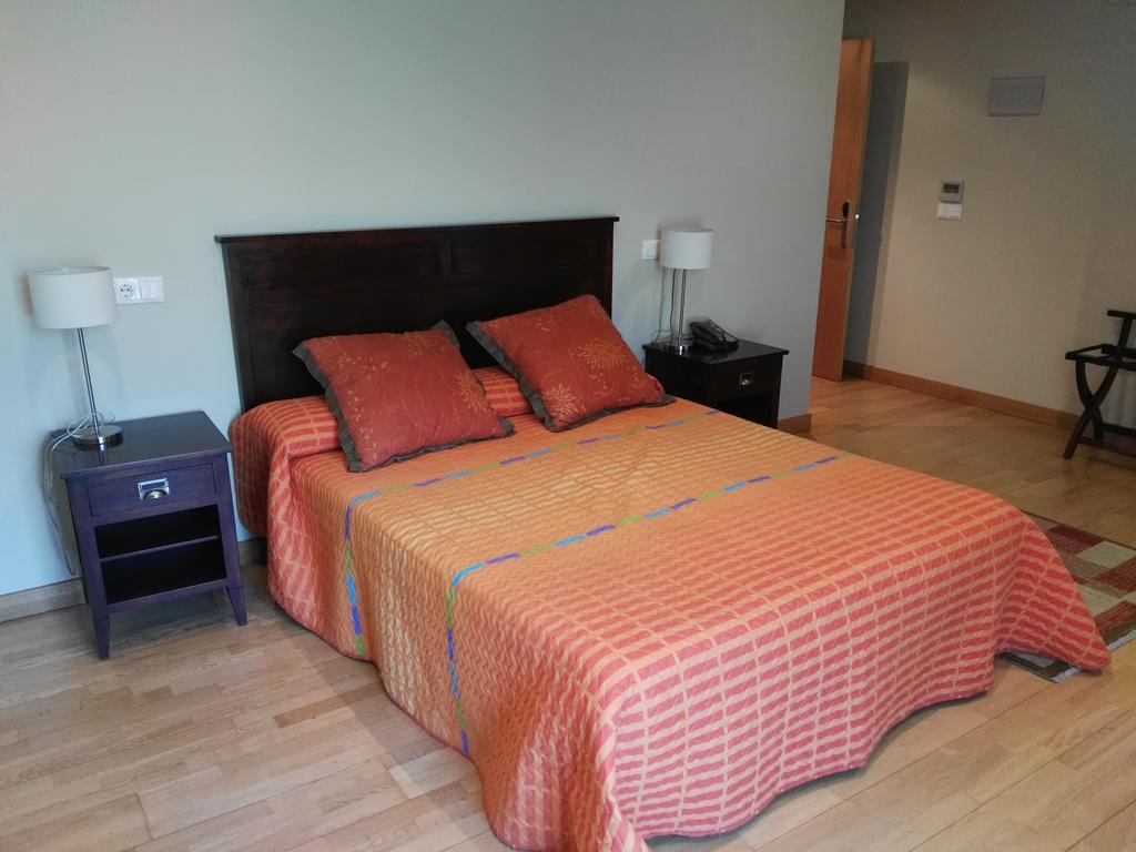 Hotel Santa Ana Arrasate/Mondragon Екстер'єр фото